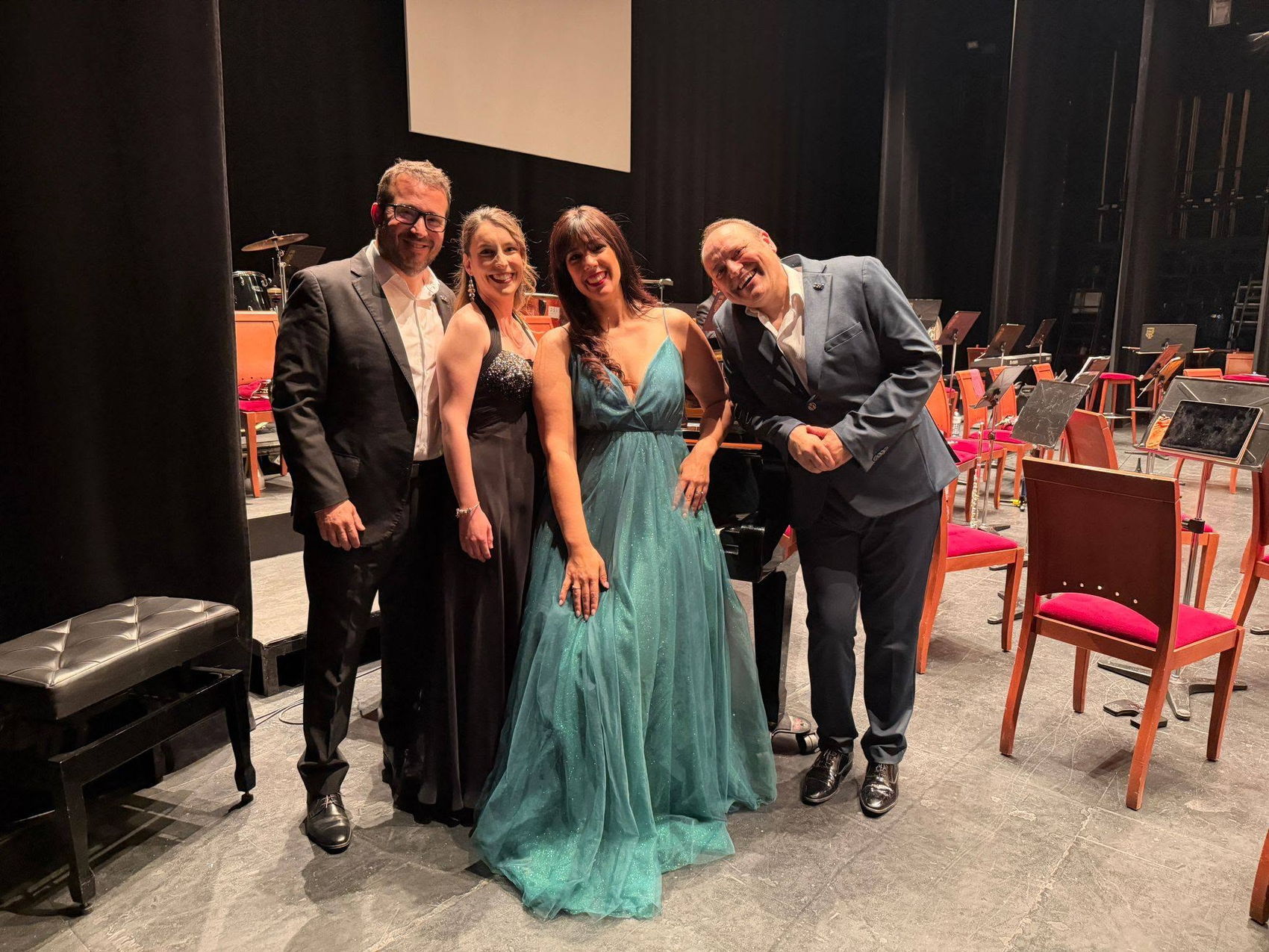 Con los solistas al término del concierto